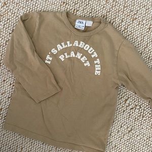 Zara Kids long sleeve thin sweatshirt